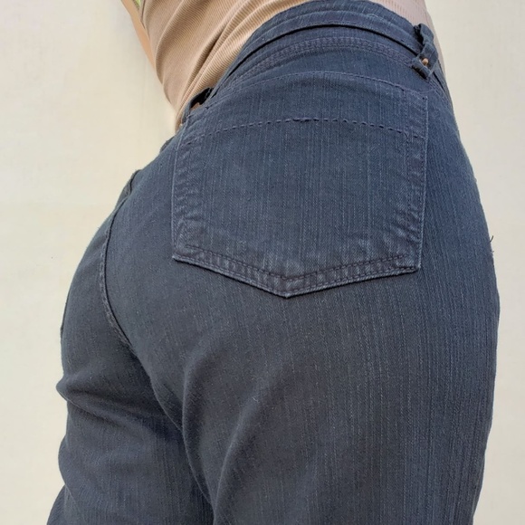 Bitten Sarah Jessica Parker Denim - Bitten Sarah Jessica Parker sz 14 Cropped Jeans